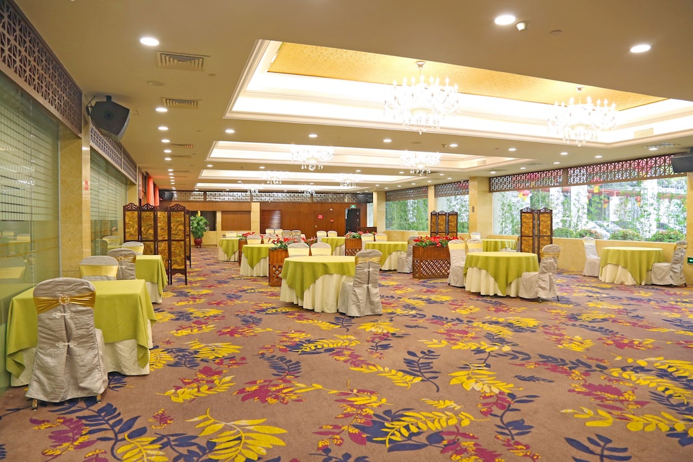 Guangdong Yingbin Hotel 38/49