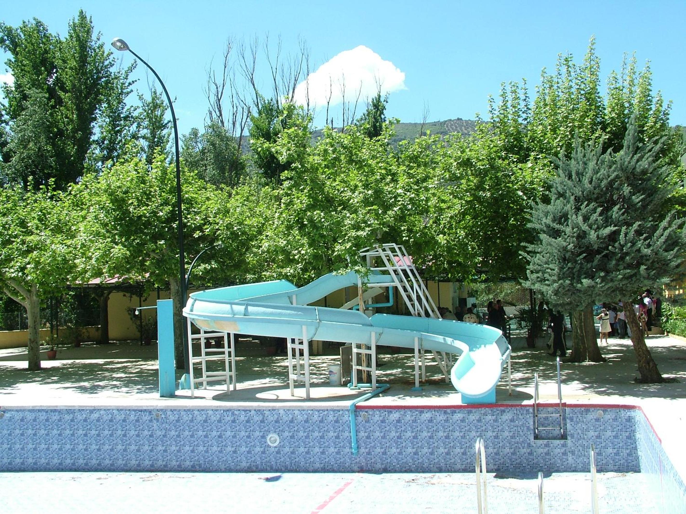 Hotel Río Piscina 73/75