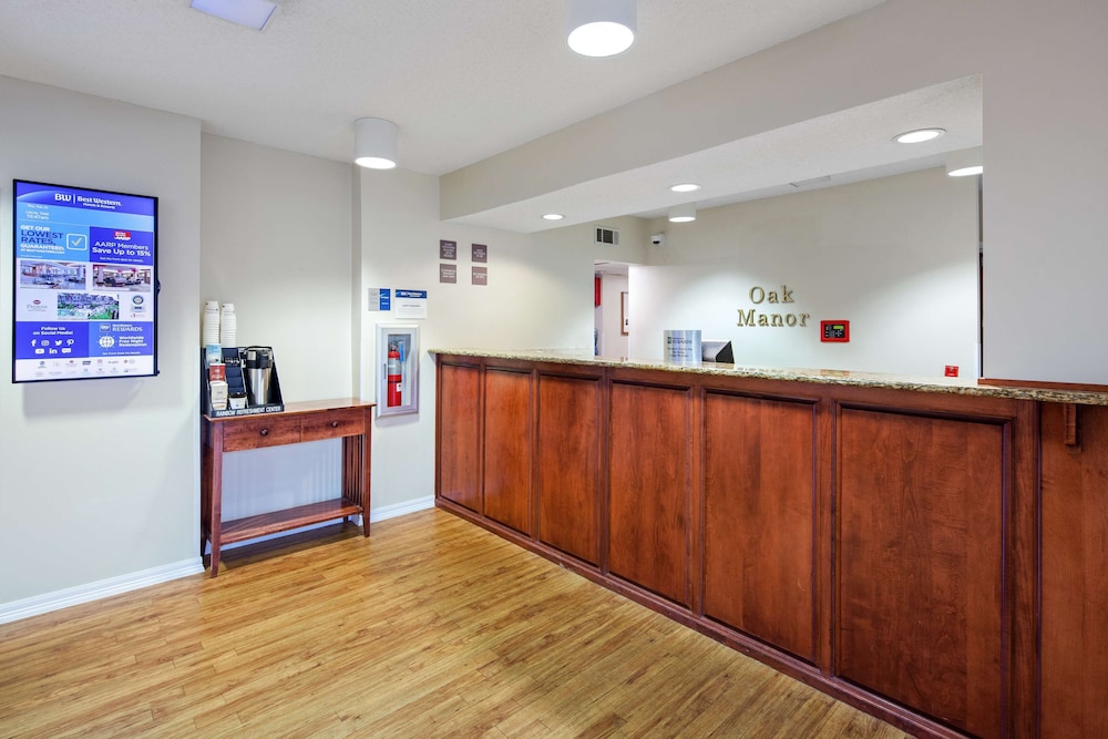 Best Western Oak Manor 8/32