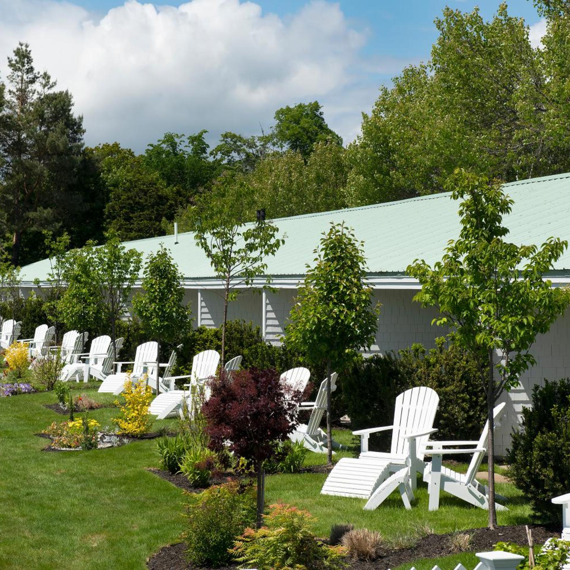 Yachtsman Hotel & Marina Club 32/60