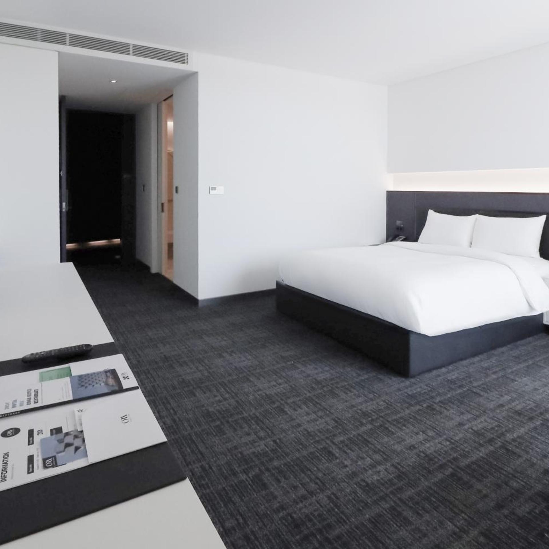 غرفة ديلوكس بسريرين منفصلين بإطلالة على الجبل، Hotel Ora Incheon 3/5