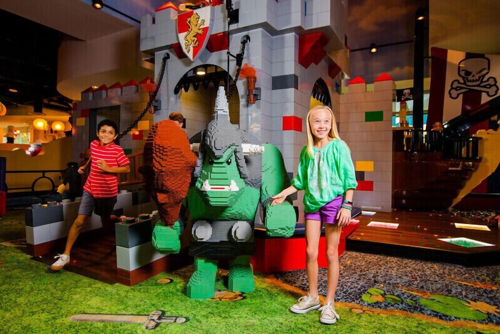 Legoland Pirate Island Hotel 28/31