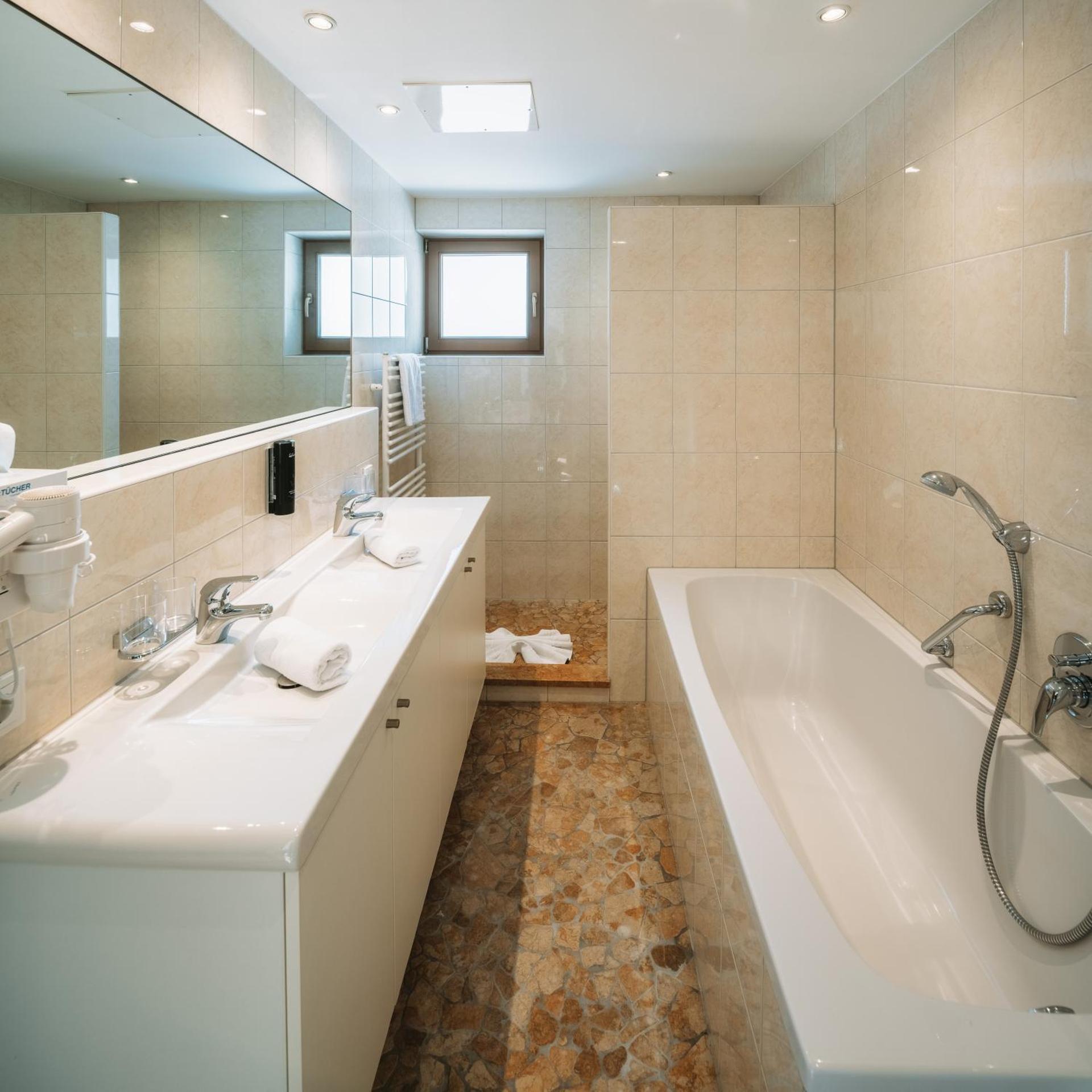 Hotel Garni Alpenjuwel 53/53