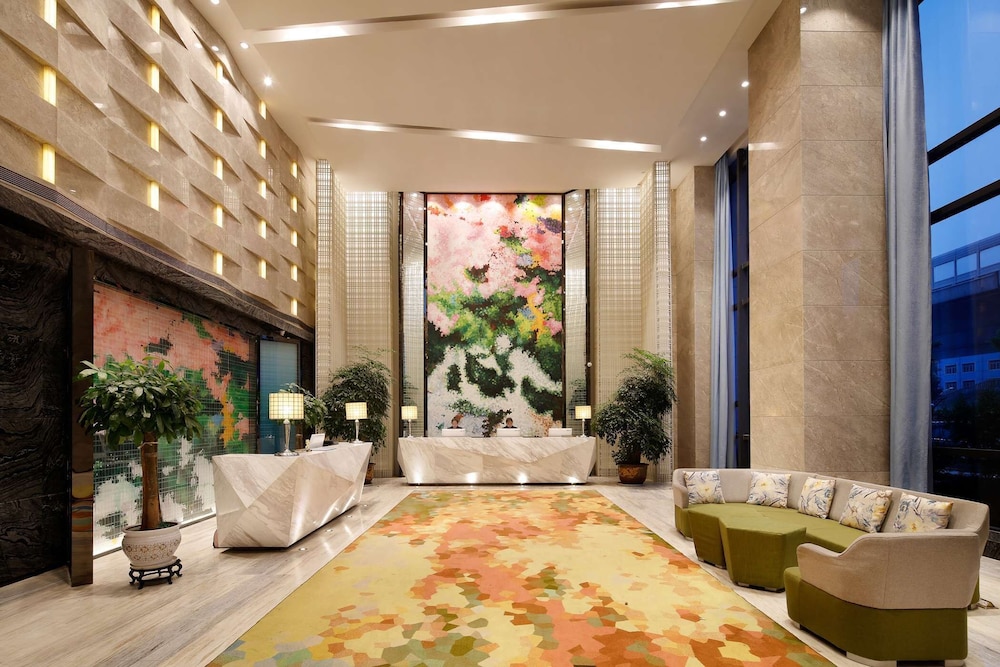 Ramada Encore by Wyndham Wuhan 9/42