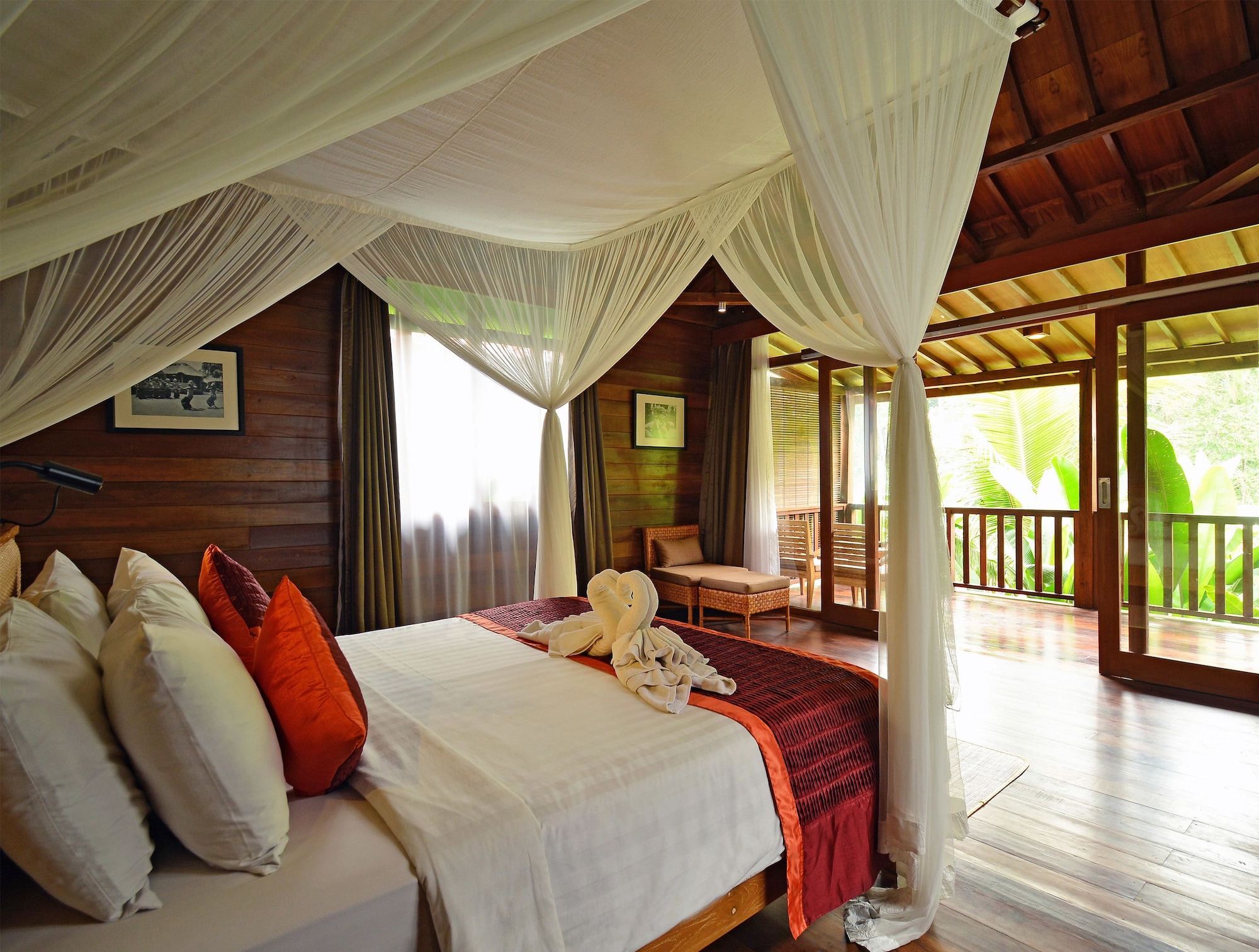 Joglo, Villa, Queen Bed, Garden View
