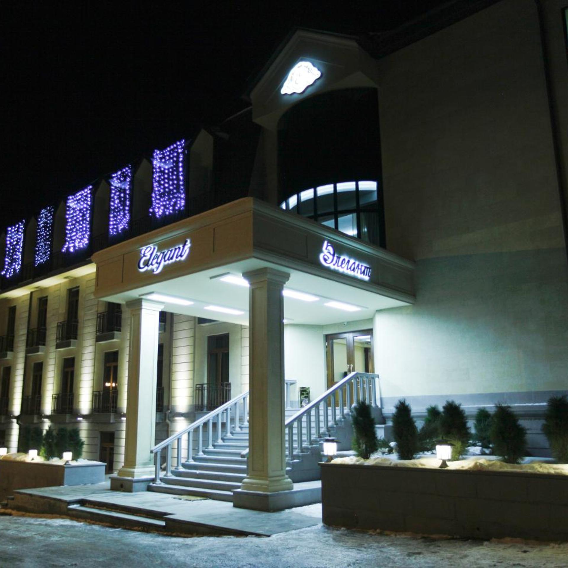 Elegant Hotel & Resort 6/60