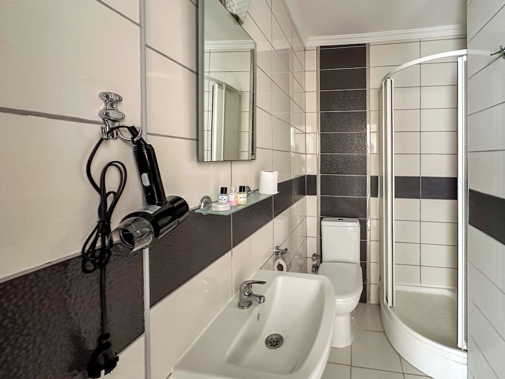 Aristo Hotel 55/55