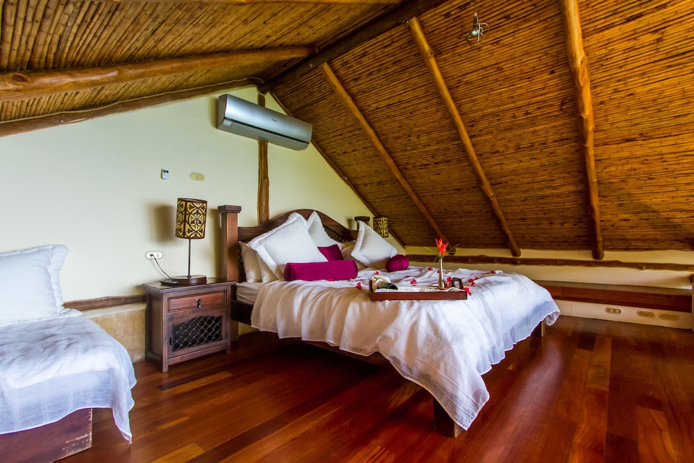 Issimo Suites Boutique Hotel Spa Adults Only 29/71