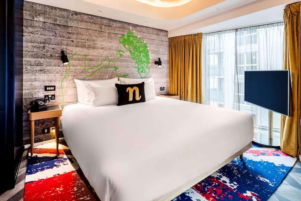 Room at Hotel Nhow London, LONDON