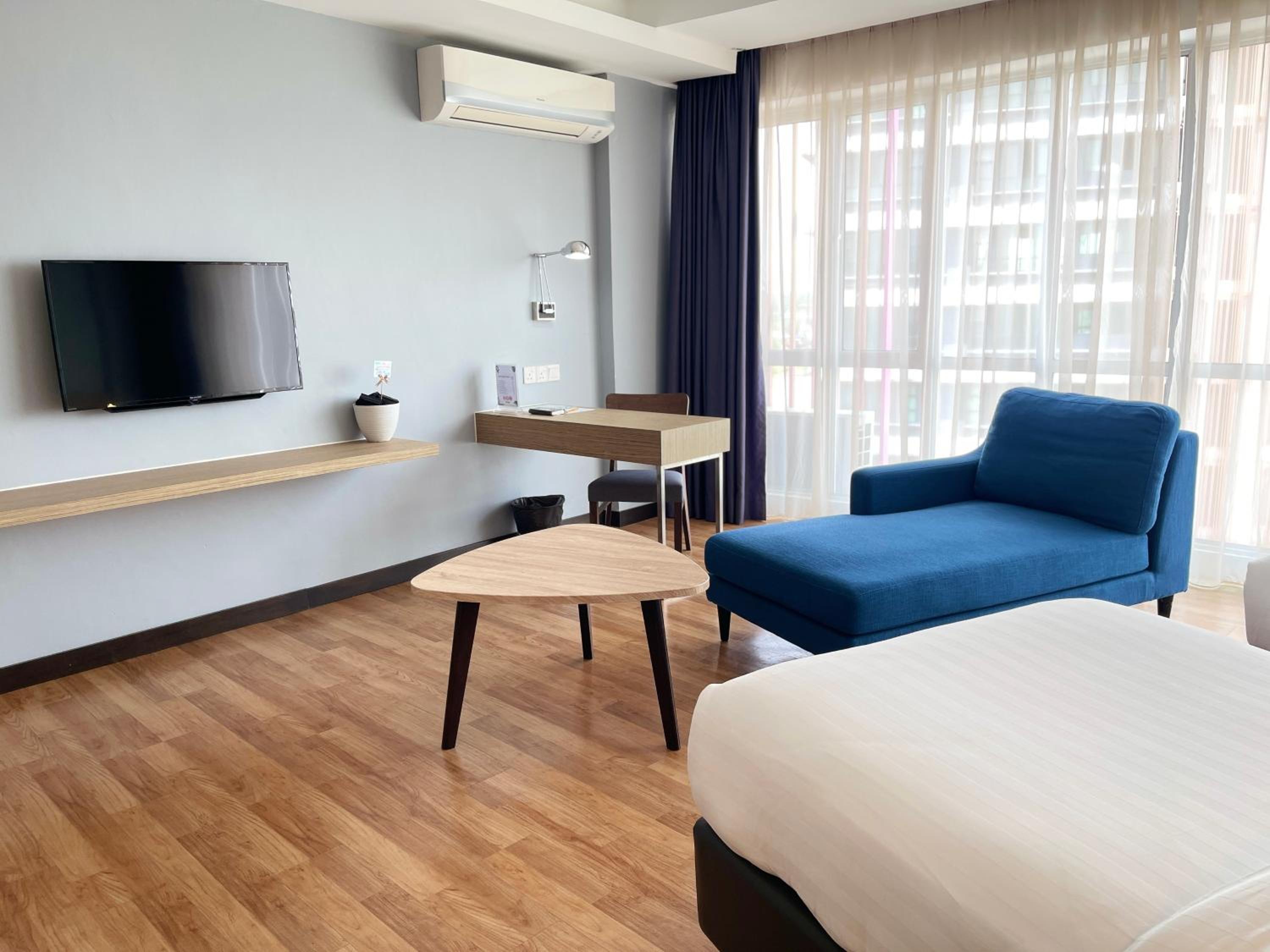 Win Hotel 22/45
