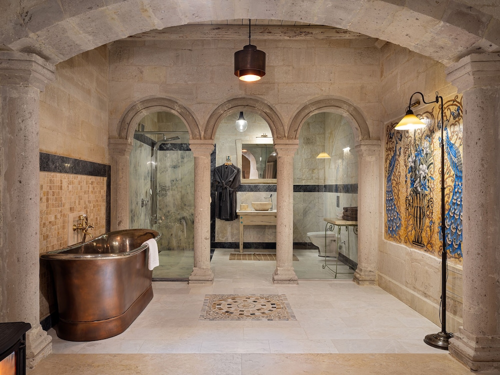 Aza Cave Hotel 6/50