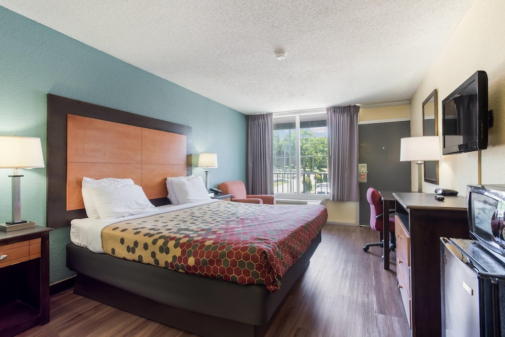 Econo Lodge Gallatin - Metro Nashville 15/43