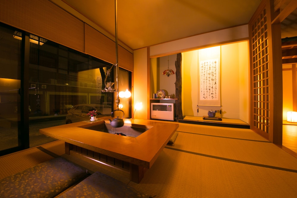 Matsunoyama Onsen Sake Hotel Tamakiya 32/50