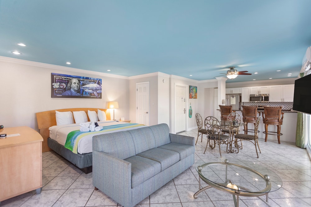 Bayview Plaza Waterfront Resort 44/70