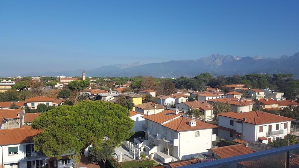 Hotel Villa Barsanti 43/50