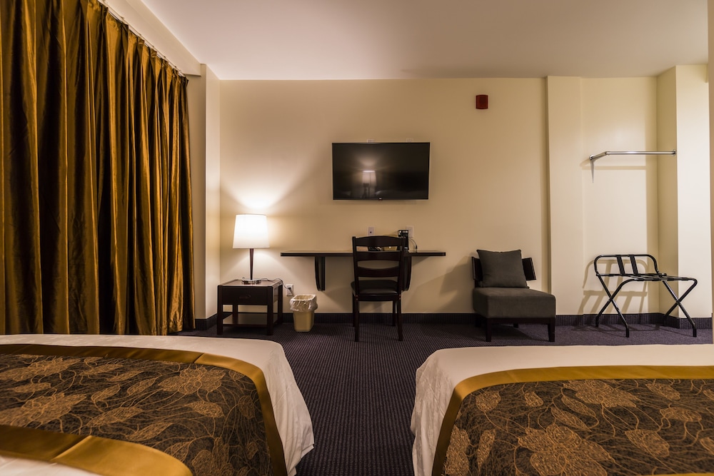 John Hotel 21/41