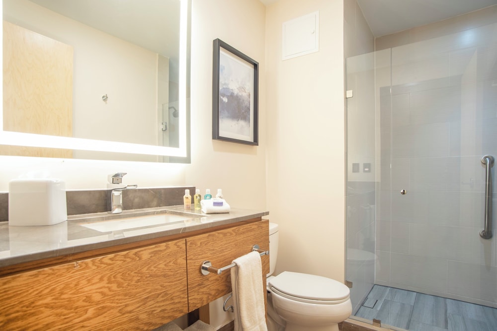 Candlewood Suites Guadalajara Galerias 48/49