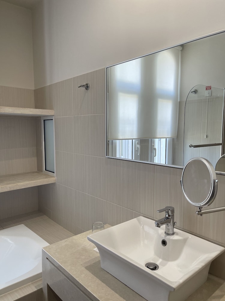 Glaros Beach Hotel 49/50