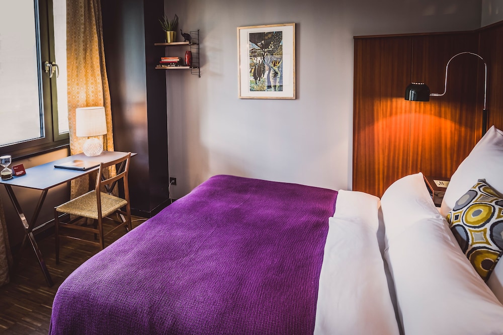HENRI Hotel Dusseldorf Downtown 10/56