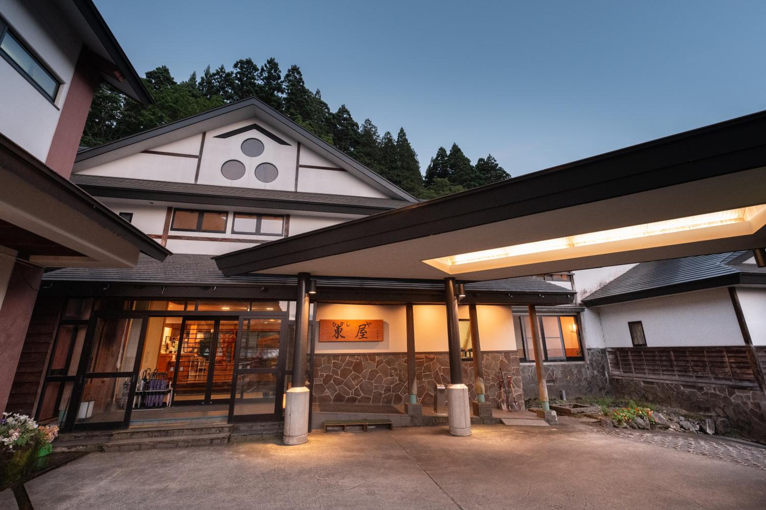 Shirabu Onsen Higashiya photo 2