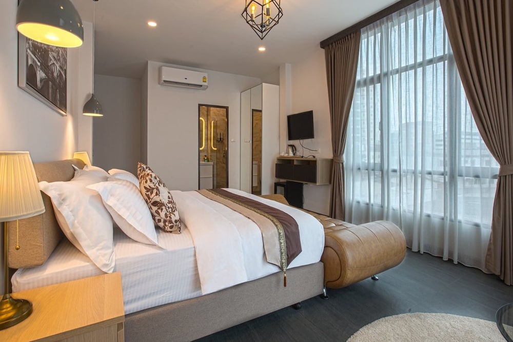 V One Pride Sukhumvit 22 16/44