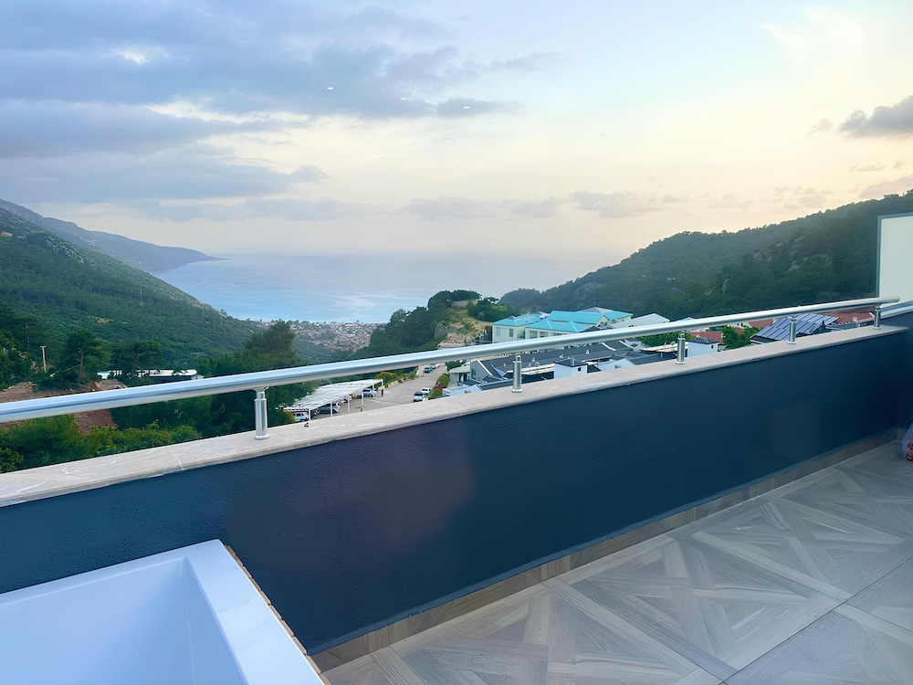 Ramada by Wyndham Fethiye Oludeniz - Adults Only +16 45/48