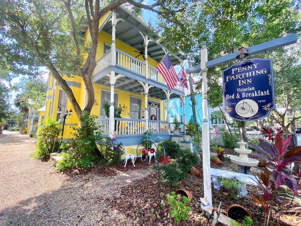 Penny Farthing Inn 38/45