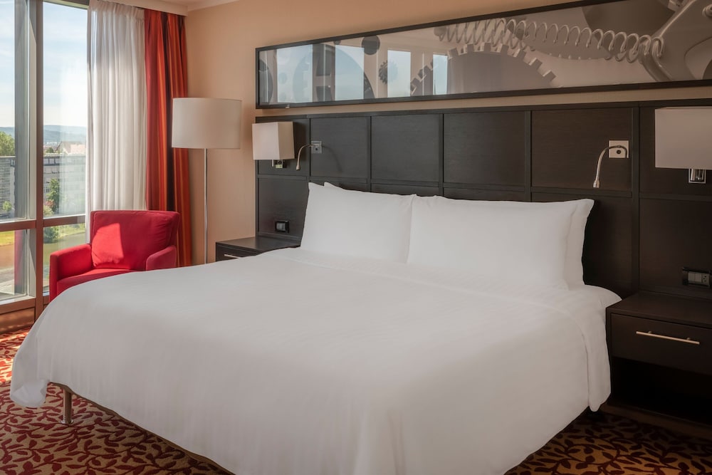 Zurich Marriott Hotel 9/76