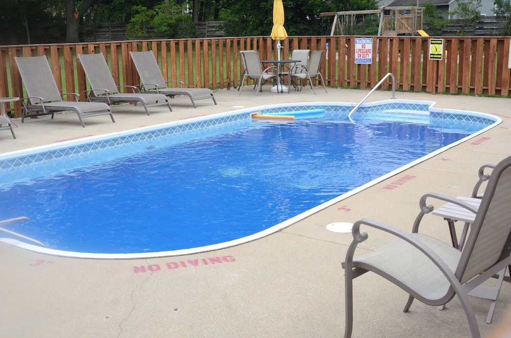 Victoria Resort and Bed & Breakfast 36/57