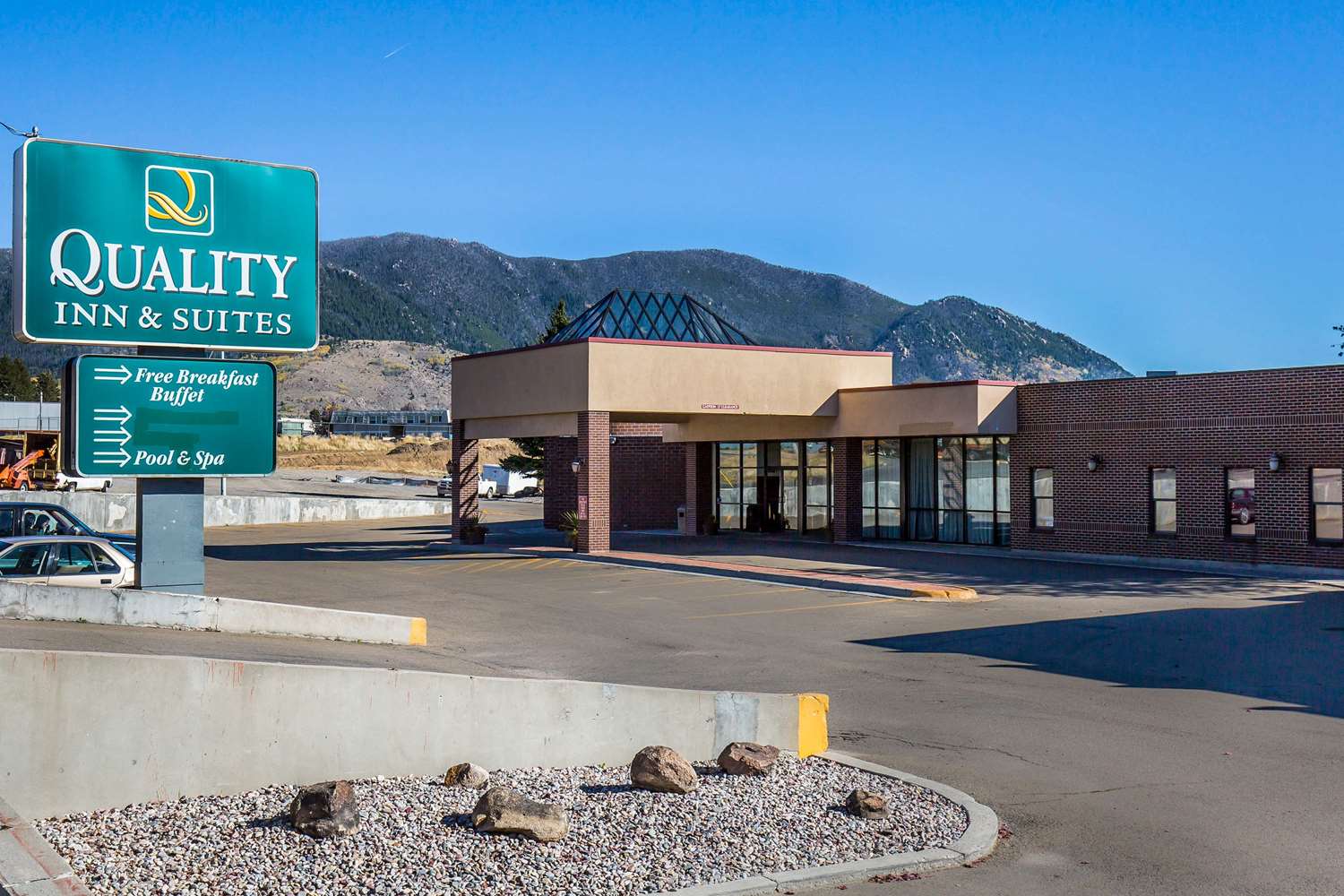 Studio6 Suites Butte, MT I-90 I-15 41/42