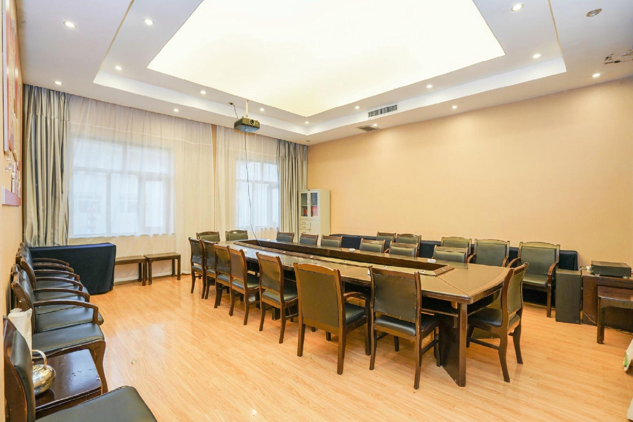 Hanyan Pearl Hotel 27/28