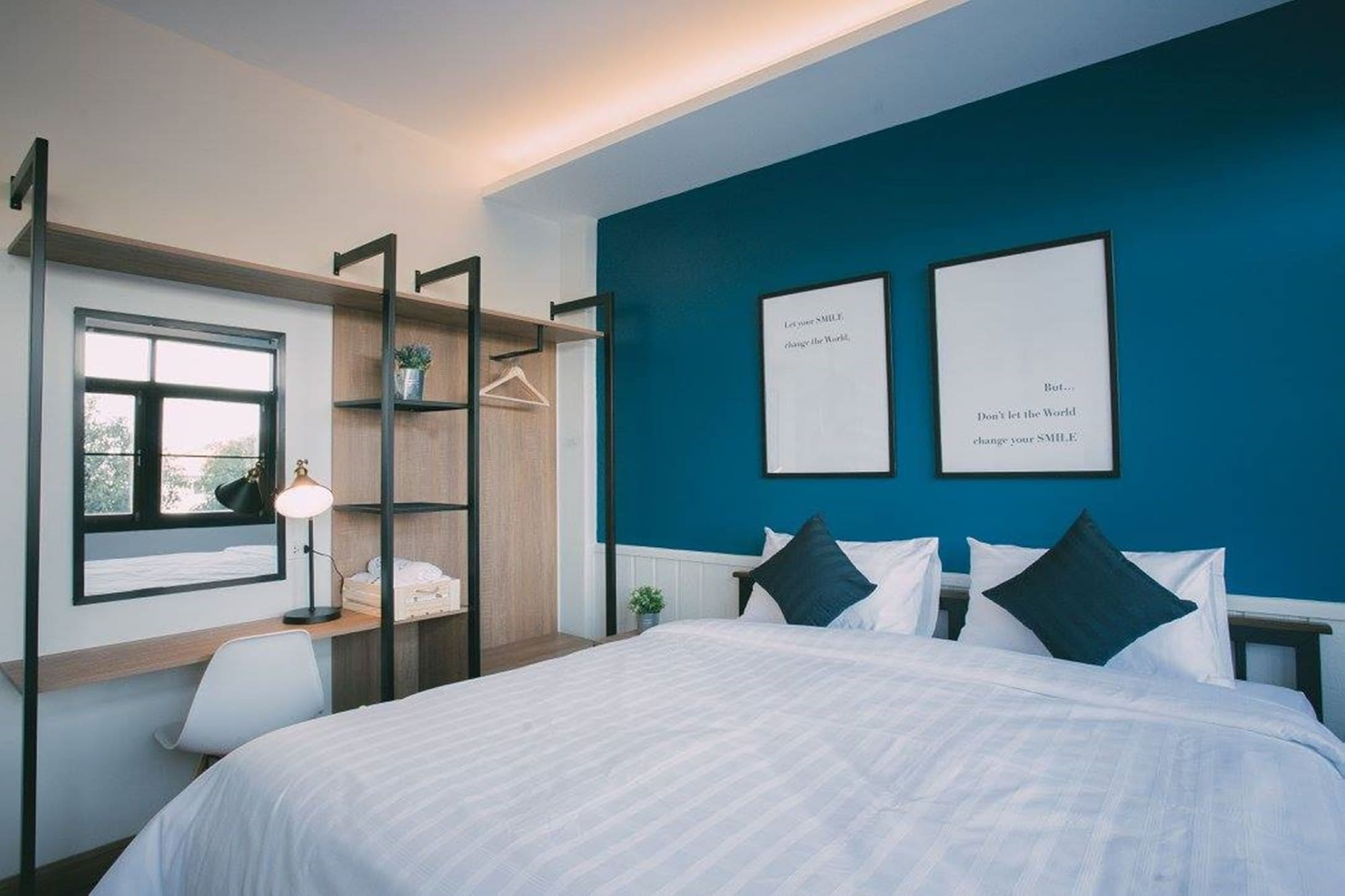 STUDIO, DOUBLE BED