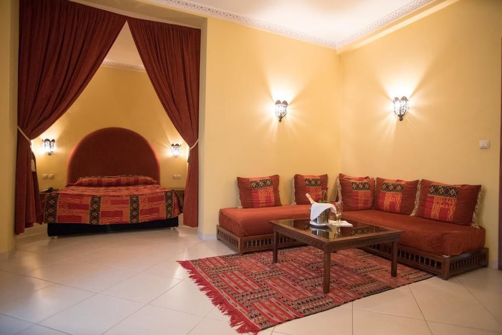 Rif Meknes 14/33