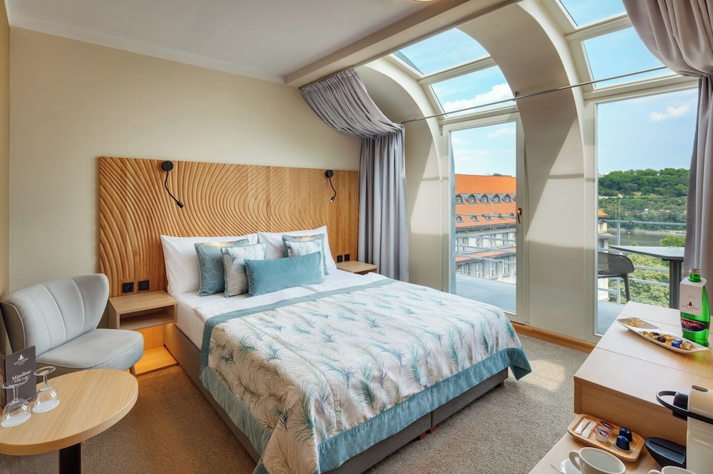 Hotel Clement 19/50