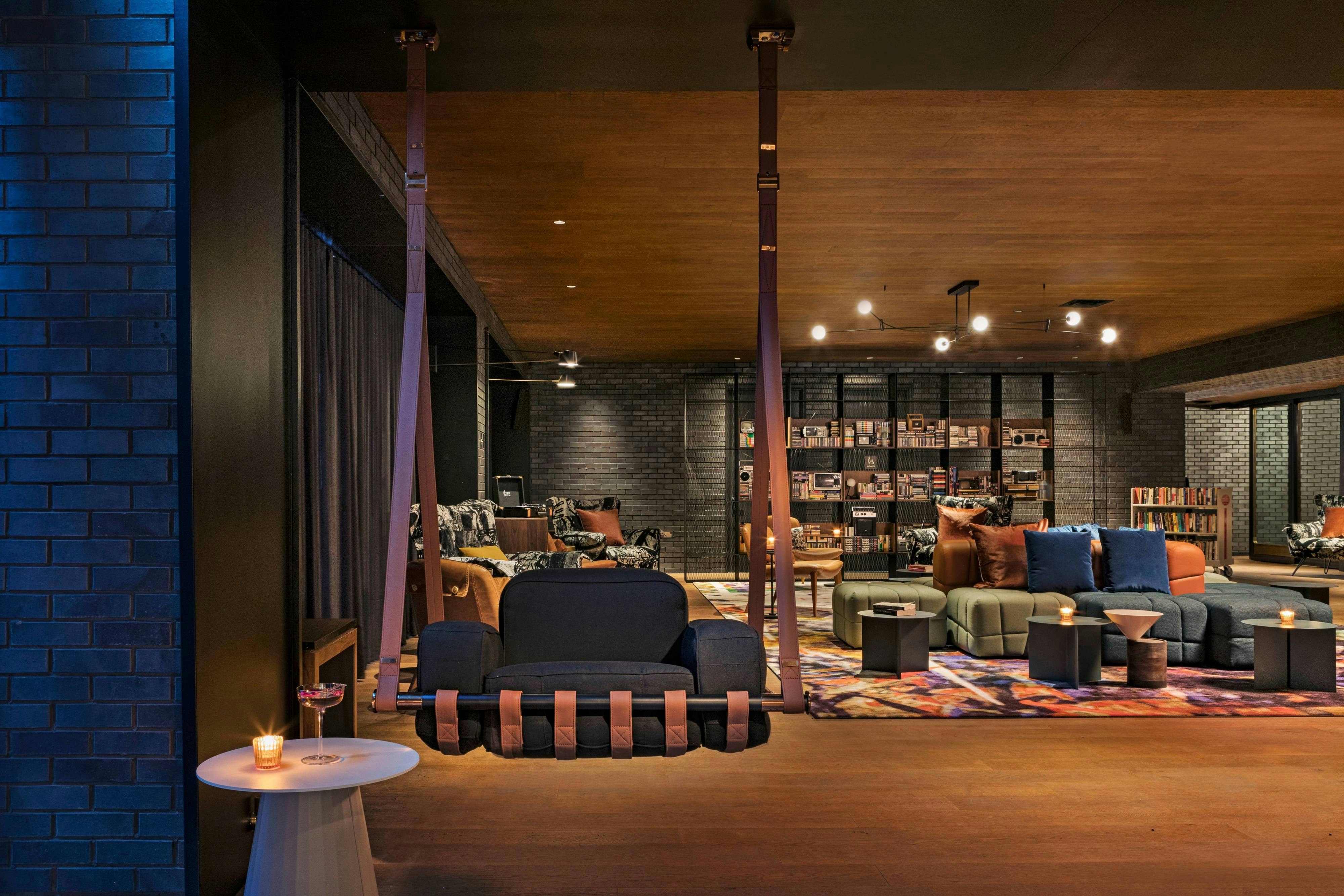 Moxy NYC East Village 28/33