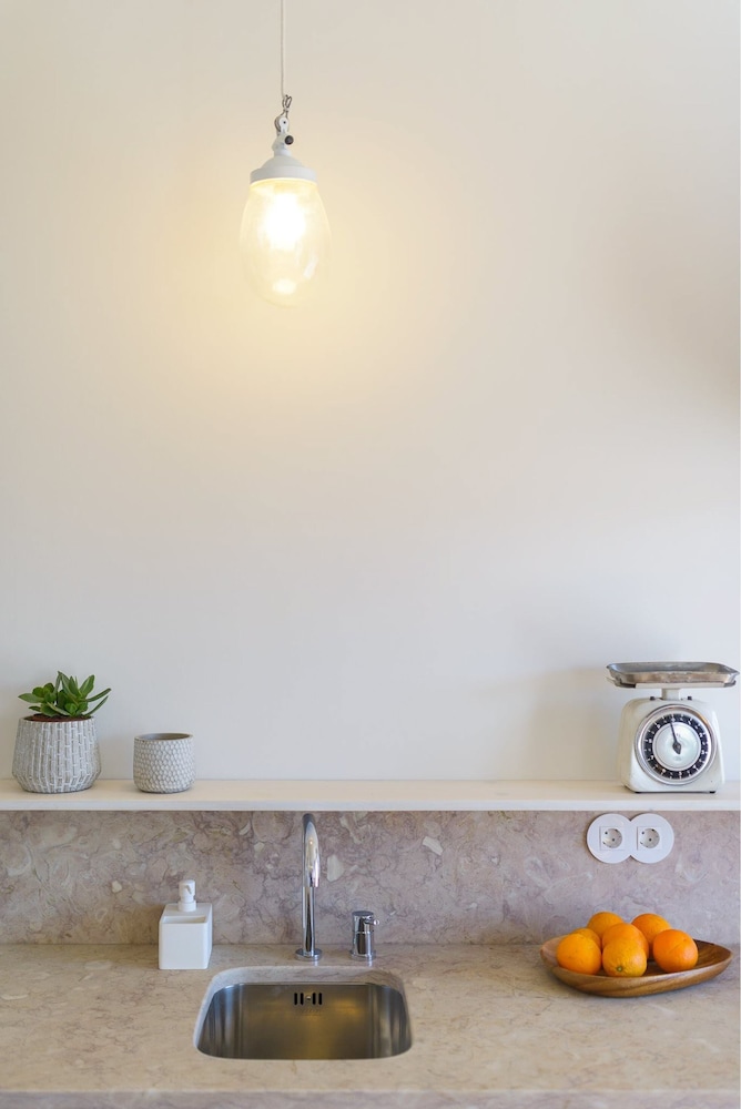 Dona Graca Lisbon Apartments 42/50