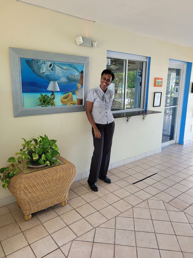 Sibonne Beach Hotel 13/62