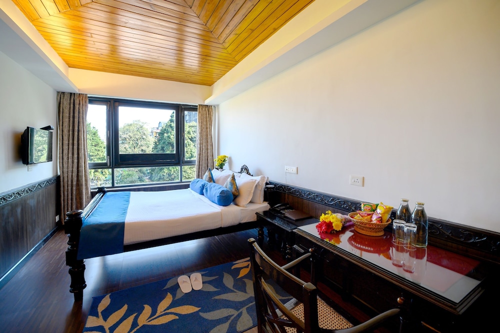 Room at Sinclairs Darjeeling, DARJEELING