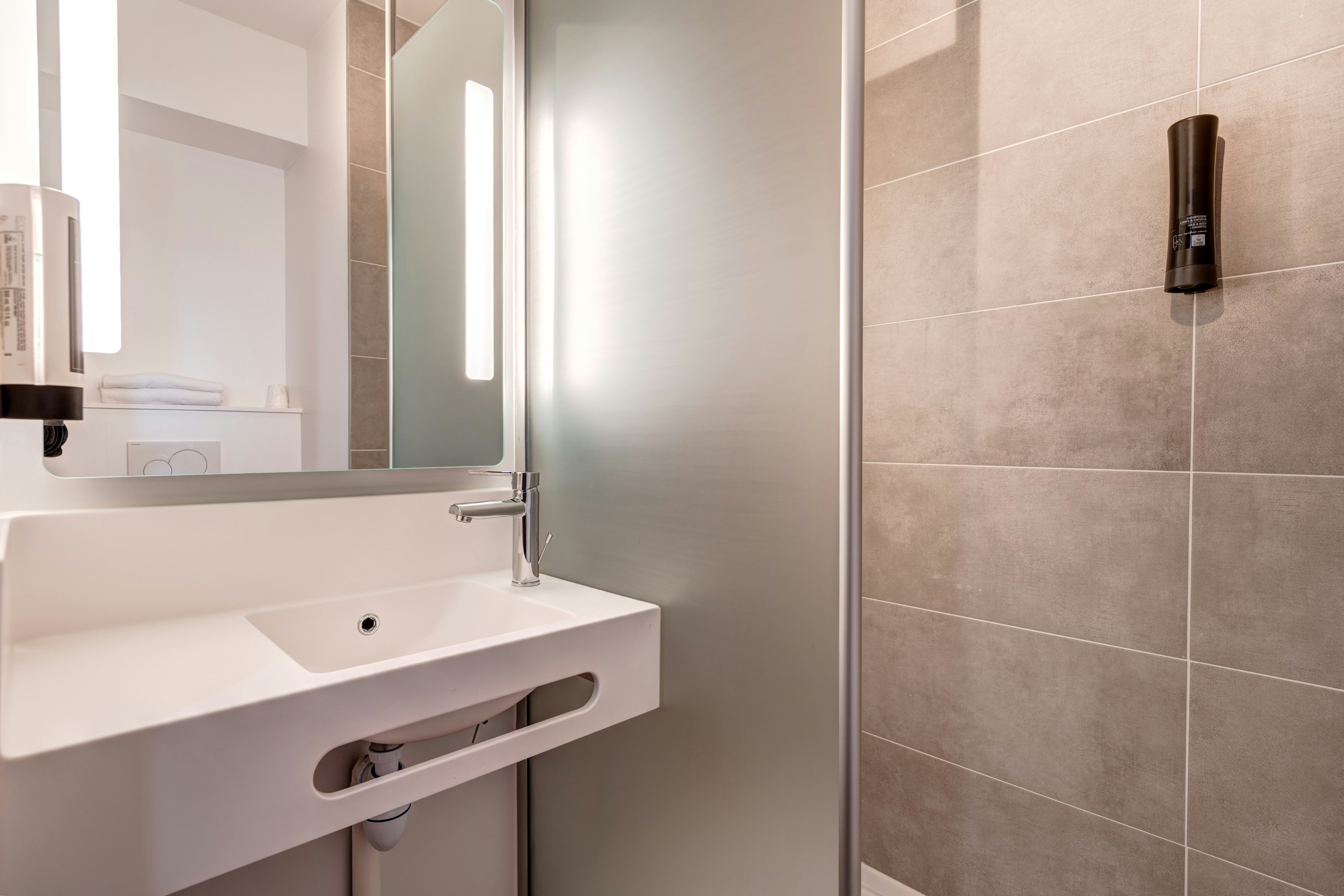 B&B Hotel Le Port Marly Saint Germain en Laye 40/40