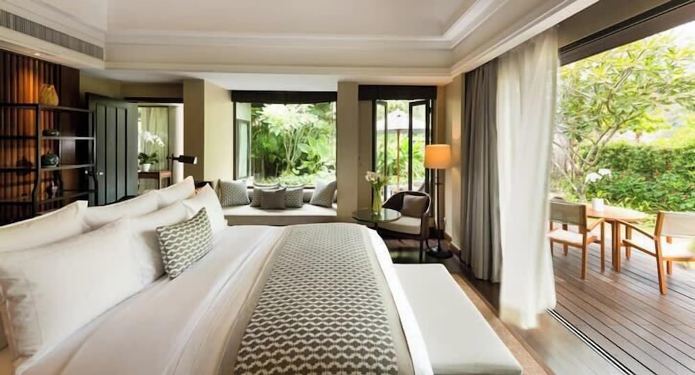 Pool, Layan, Villa, King Bed, Beach Front، Anantara Layan Phuket Resort 2/4
