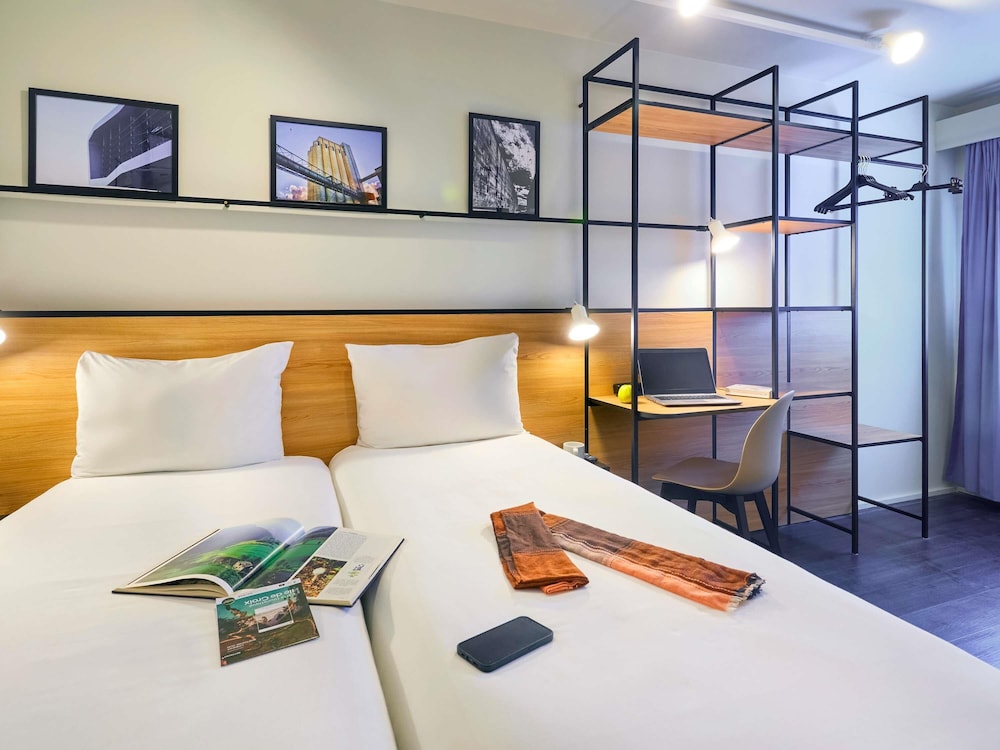 Ibis Lorient Centre Gare 22/64
