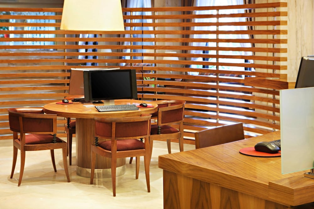 فندق وأبراج شيراتون الرياض(Sheraton Riyadh Hotel And Towers) 44/49