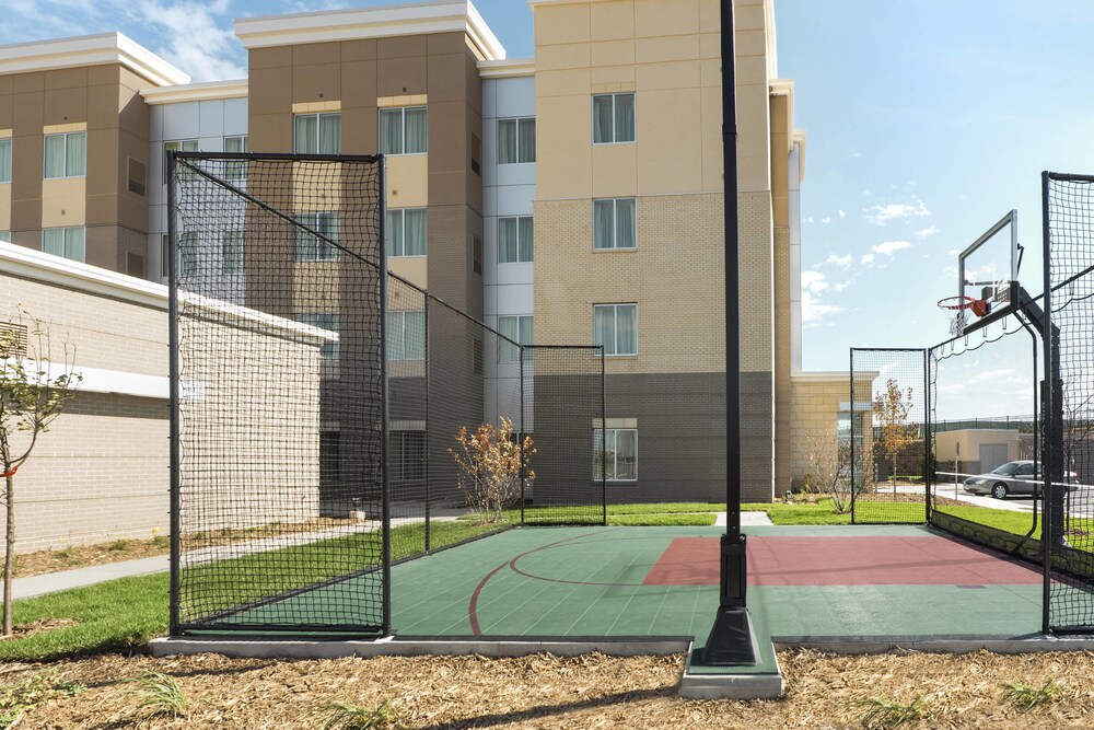 Residence Inn St Paul Woodbury 3/33