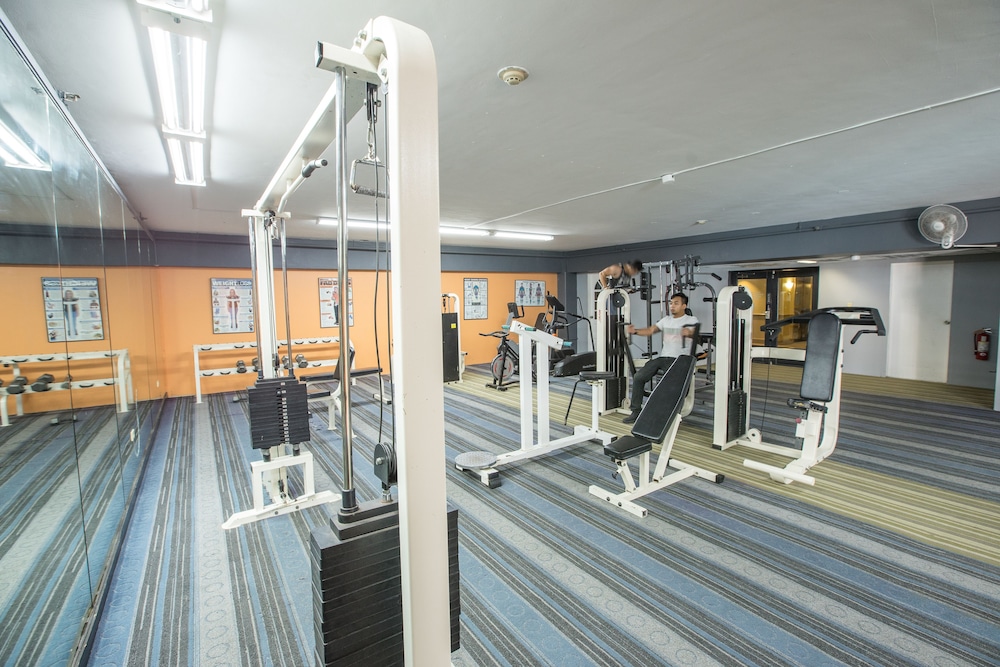 Royal Orchid Guam Hotel 30/50