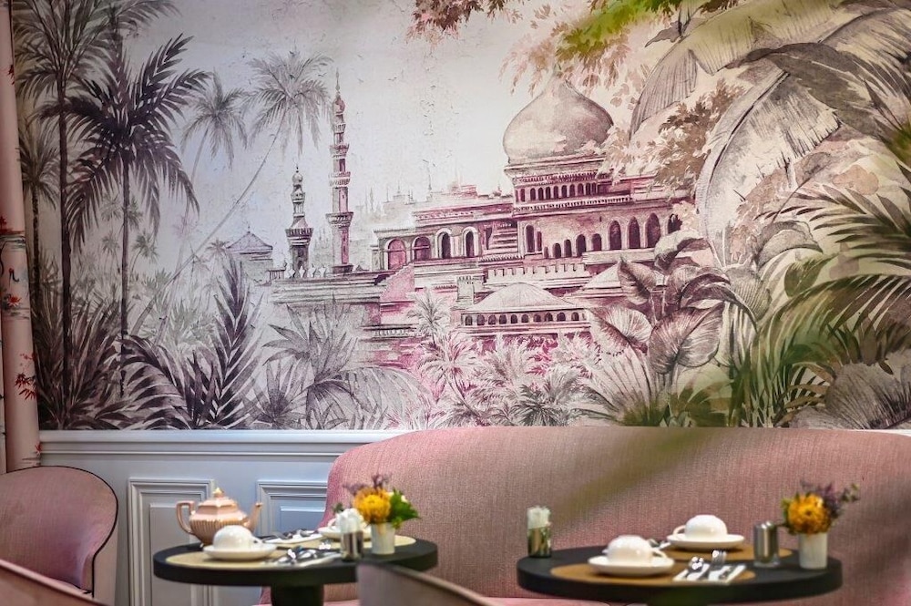 Hotel Cambon 7/72