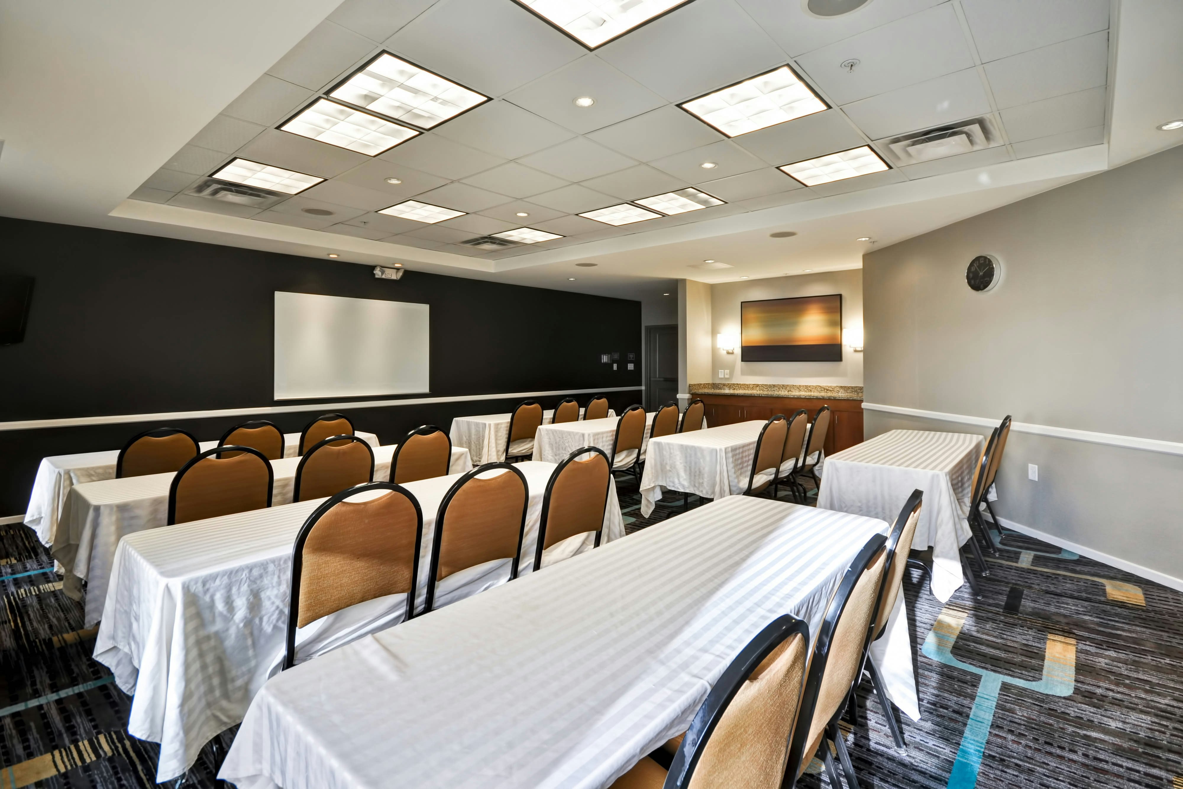 Residence Inn by Marriott St. Louis O Fallon 39/46