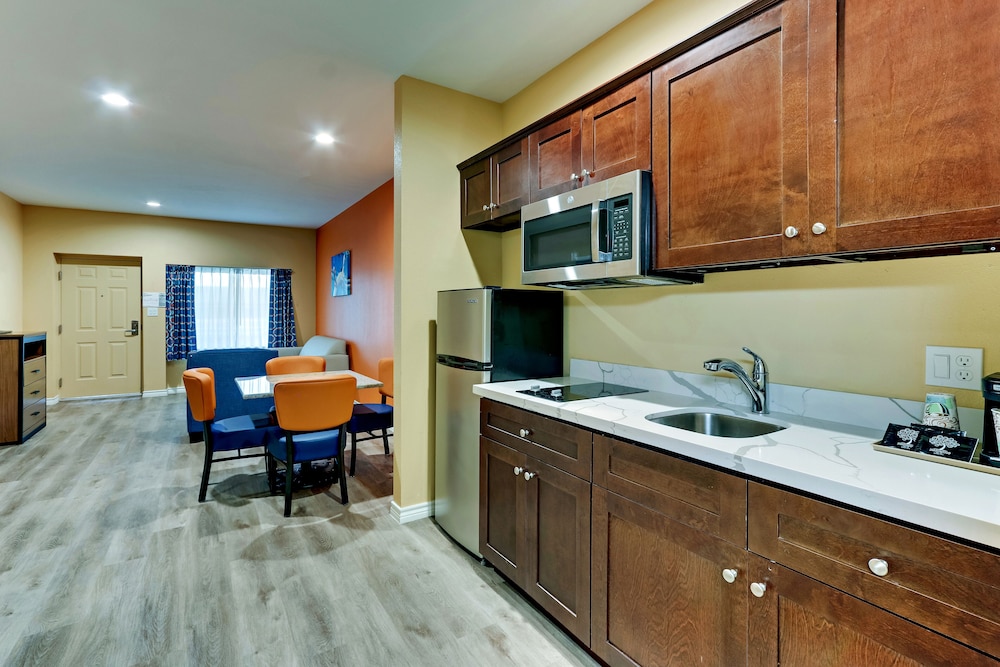 Captain Apos S Quarters Inn 13/69