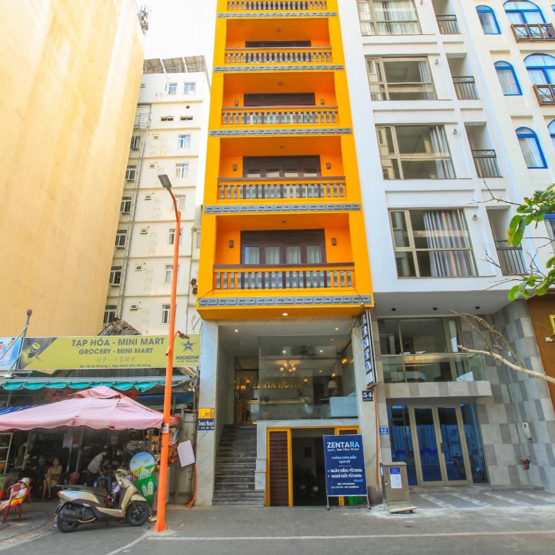 Zenta Hotel 2/28