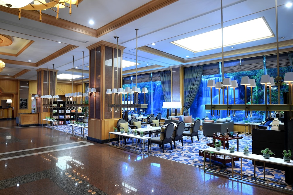 Jeju Oriental Hotel & Casino 54/65