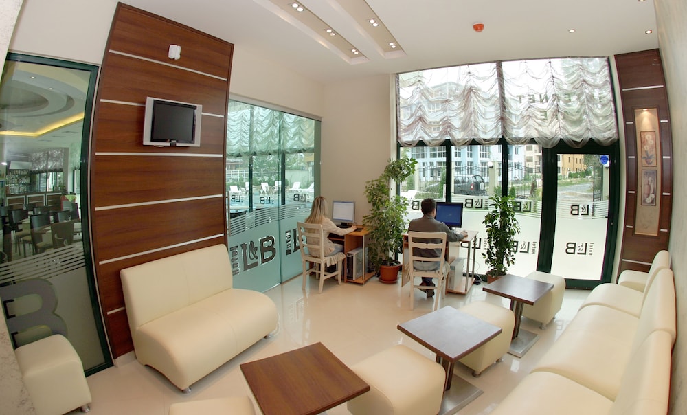 Hotel L&B Sunny Beach 34/50